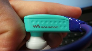 Sony Walkman W262 - vedere laterală