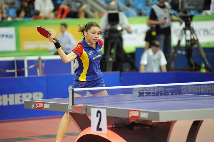 Bernadette Szocs, campioana la European Youth Top-10