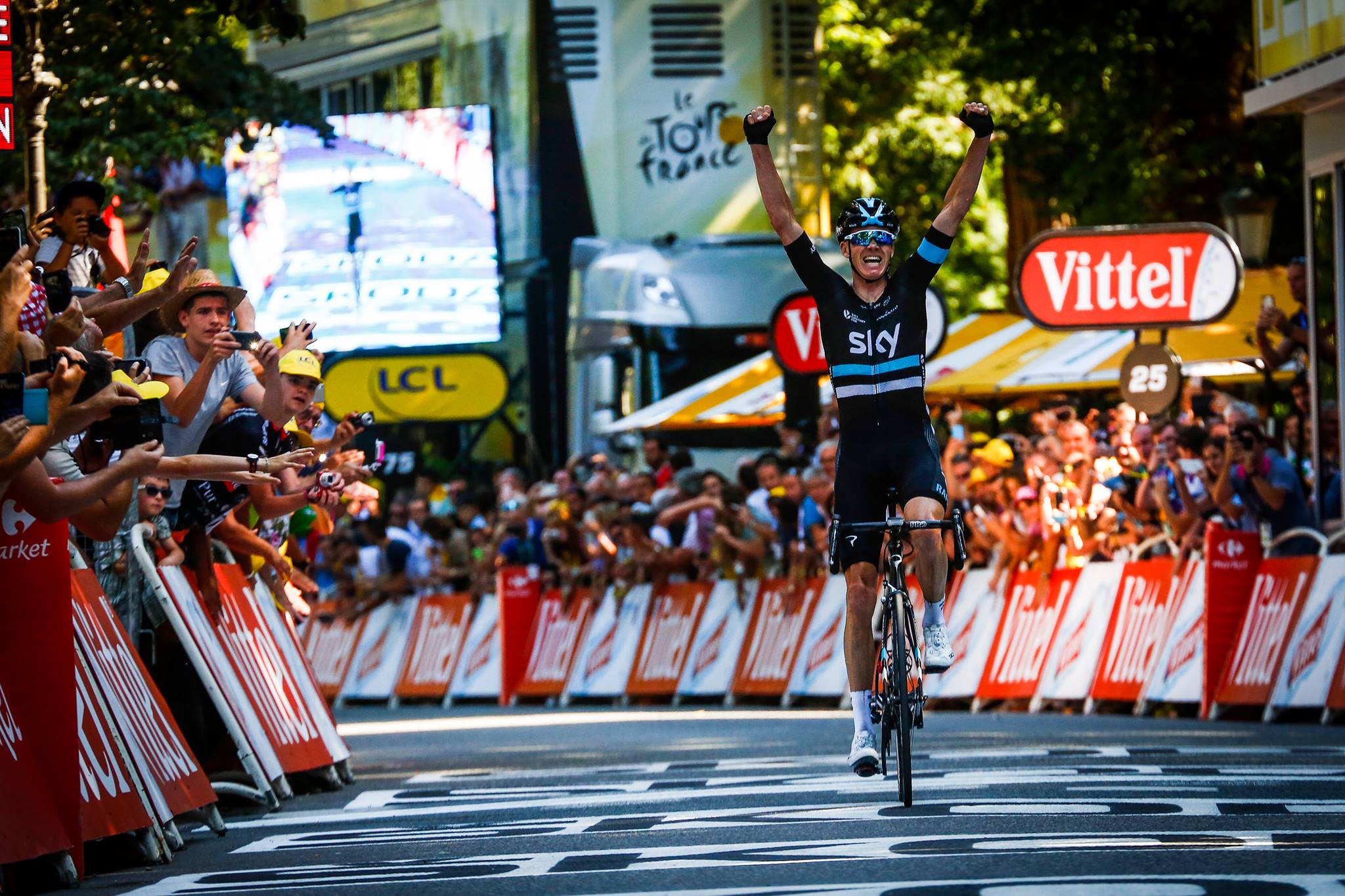 Chris Froome castiga etapa 8 Turul Frantei 2016